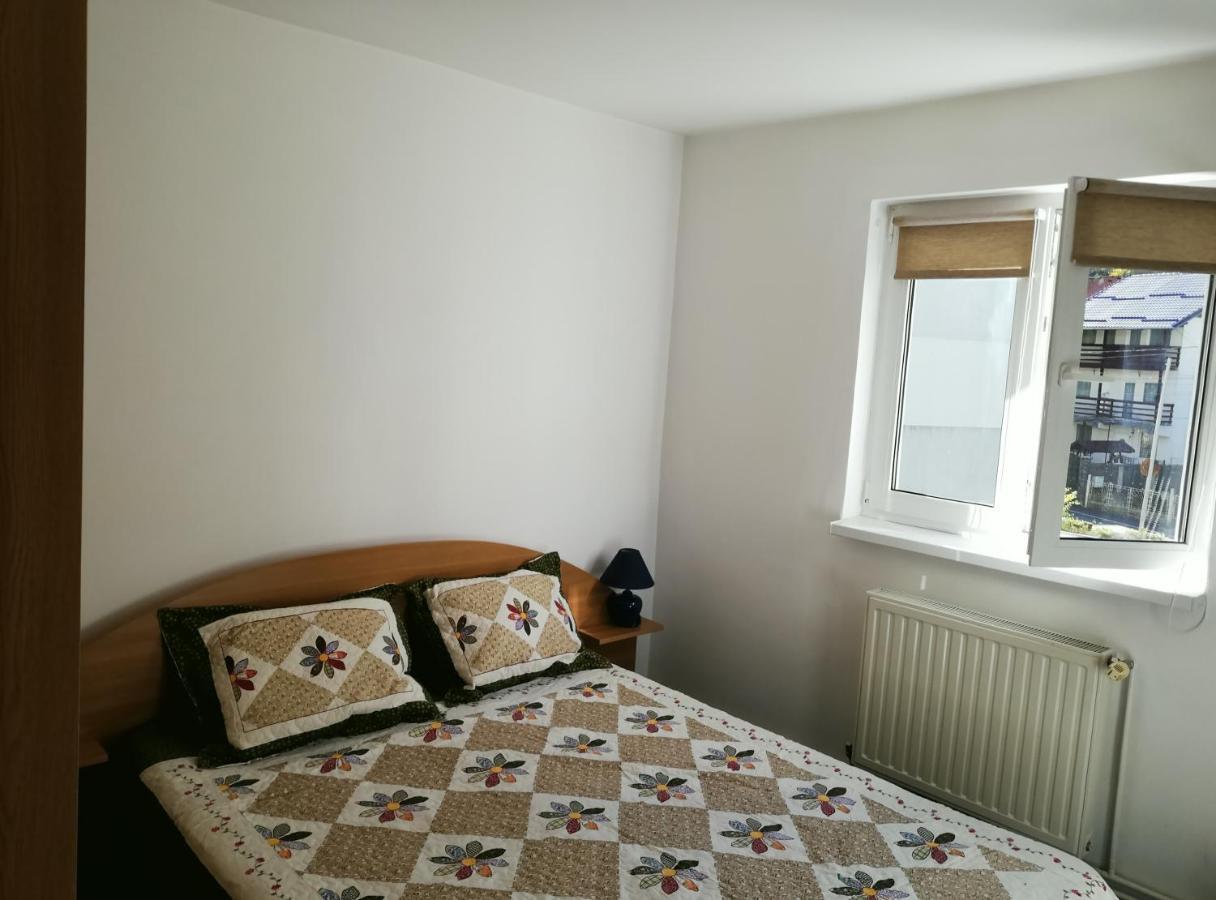 アズガApartament Langa Castanアパートメント エクステリア 写真